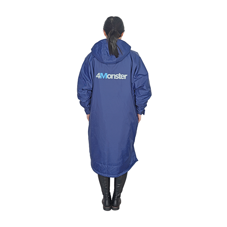 Custom Waterproof USB Heating Clothes Changing Robe Dry Robe Surfing Poncho Coat